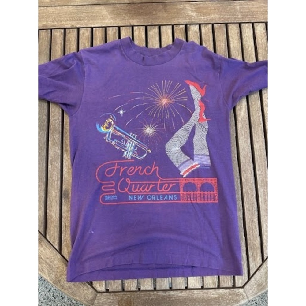 Vintage 1984 French Quarter New Orleans T-Shirt Spider's Art Service Purple S/M